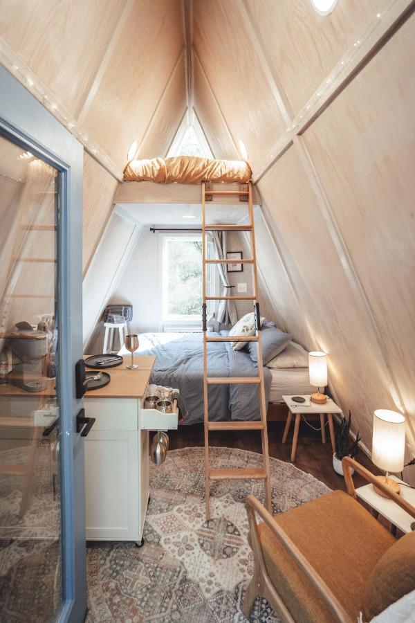 דירות Rockbridge Blue Brambler Glamping A-Frame מראה חיצוני תמונה